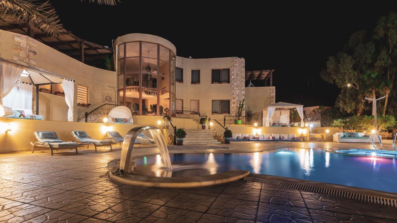 The Precious Guesthouse Sweimeh エクステリア 写真