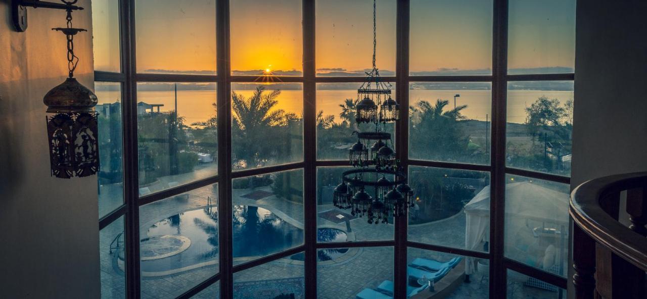 The Precious Guesthouse Sweimeh エクステリア 写真