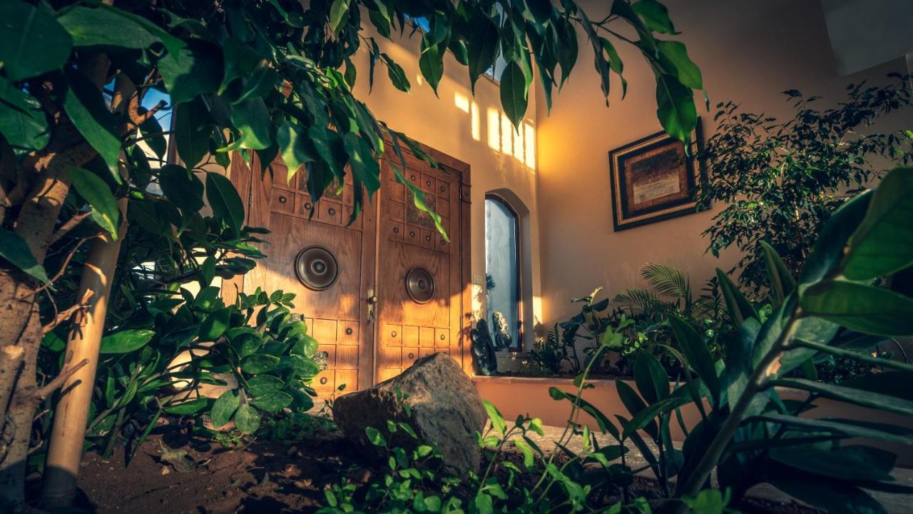 The Precious Guesthouse Sweimeh エクステリア 写真