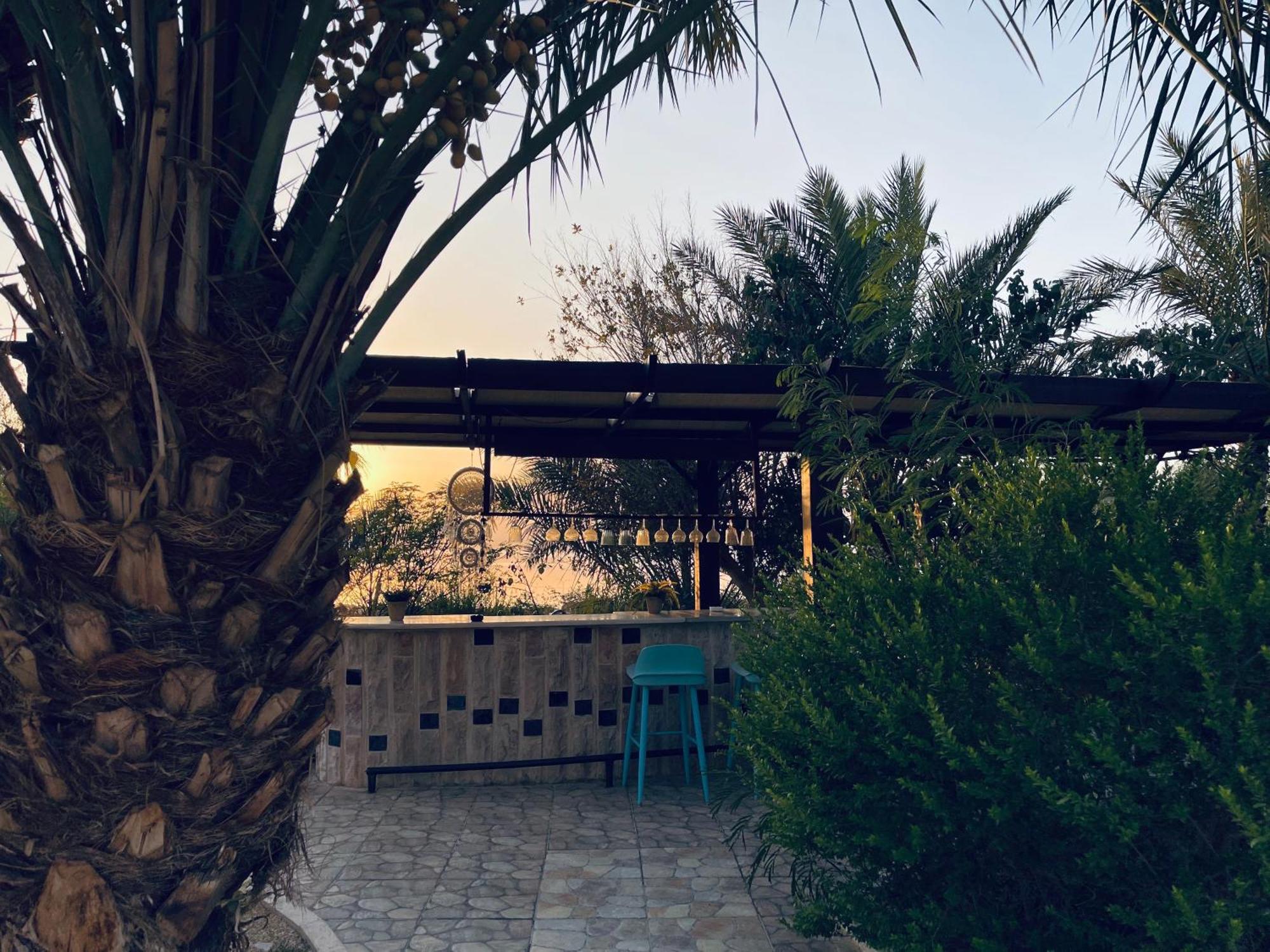 The Precious Guesthouse Sweimeh エクステリア 写真
