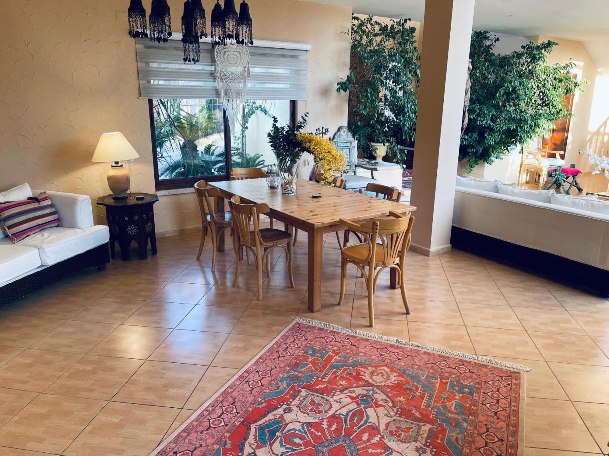 The Precious Guesthouse Sweimeh エクステリア 写真
