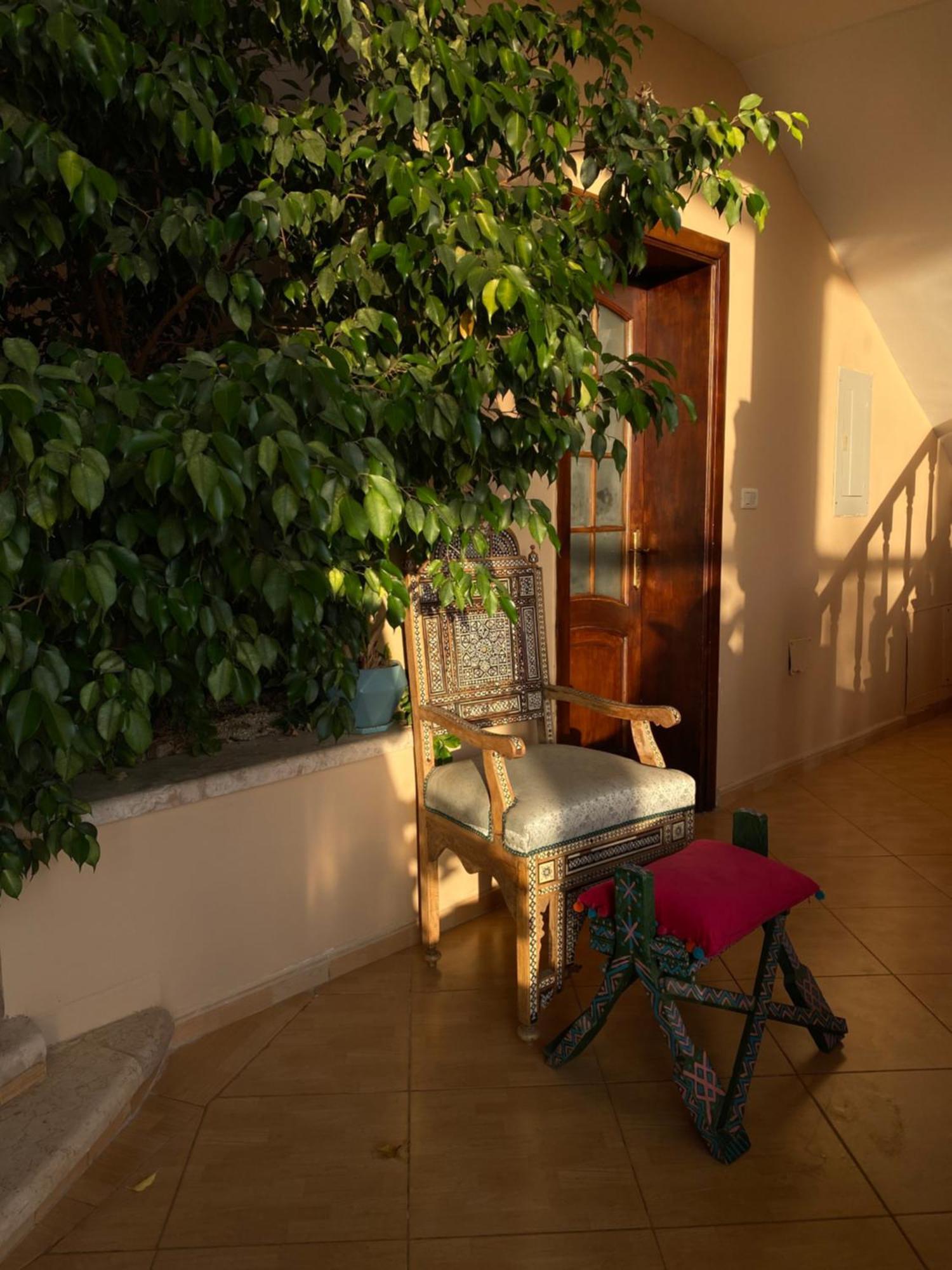 The Precious Guesthouse Sweimeh エクステリア 写真